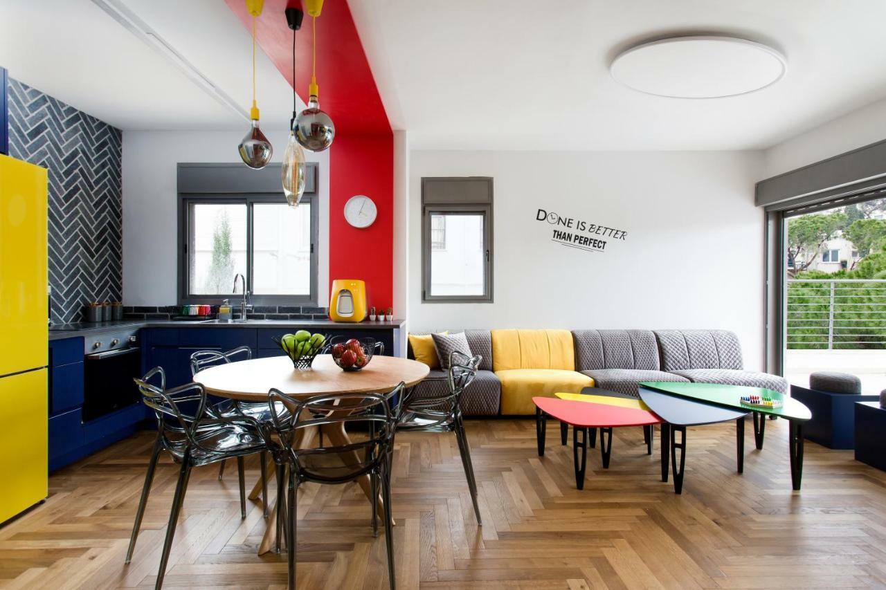Colorful Bnb Apartment Haifa Exterior foto
