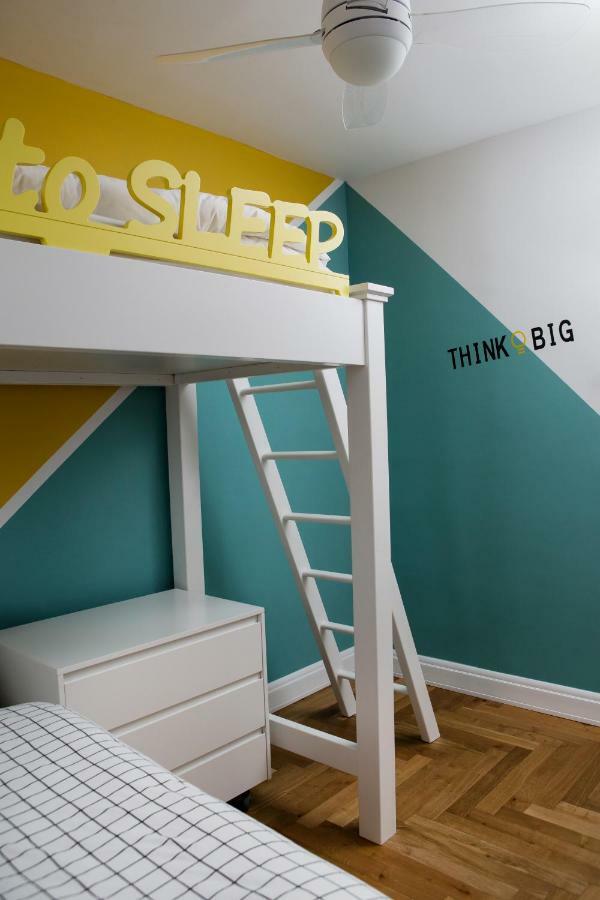 Colorful Bnb Apartment Haifa Exterior foto